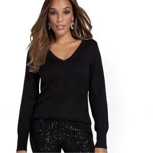 NWT NY& Co. Elegant V Neck Sweater